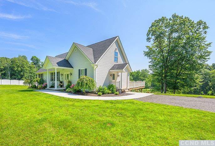 368 Commons Road - Photo 1