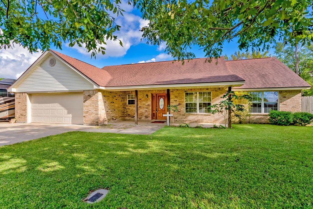 2107 Lee Street - Photo 1