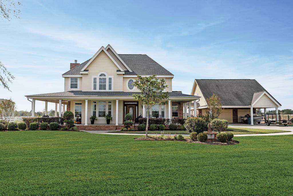 11670 Ridgecrest Dr. - Photo 1