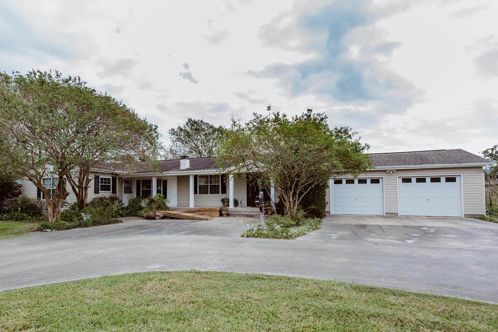 1703 Spurlock Rd. - Photo 1