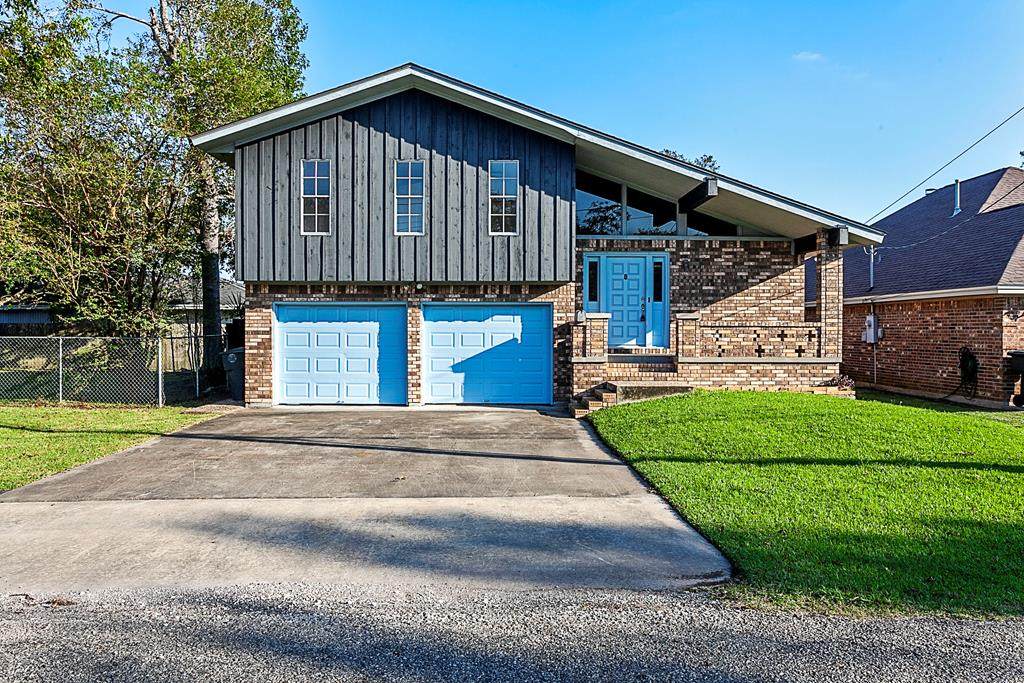 6470 Coolidge - Photo 1