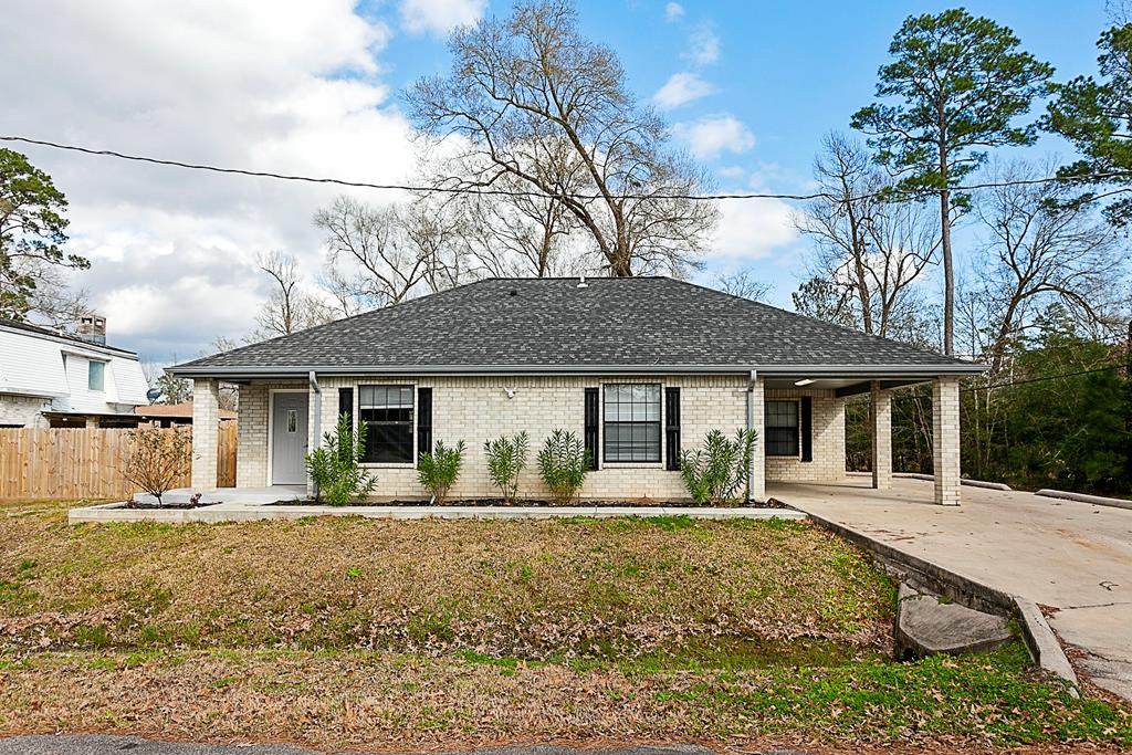 1186 Pine Glen - Photo 1