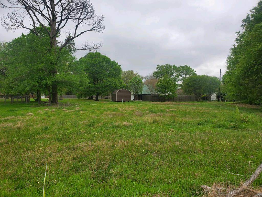 000 Twin Pines Circle - Photo 1