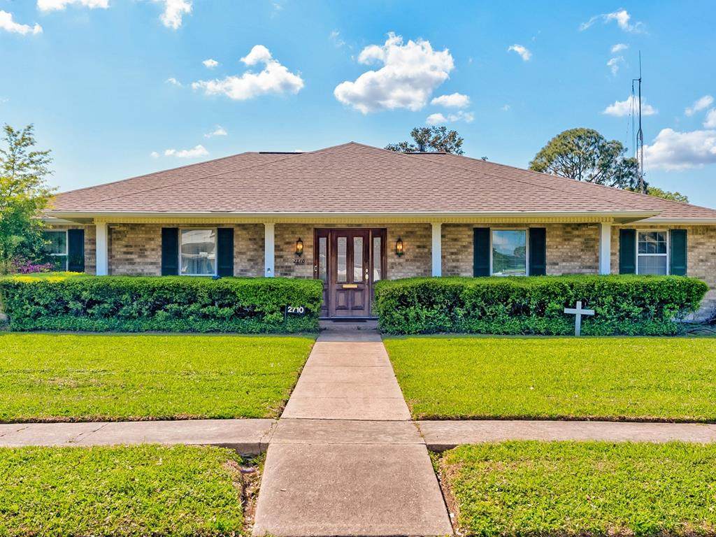 2710 Ruth Ln - Photo 1