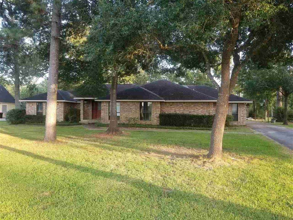 427 Pineshadows Dr. - Photo 1