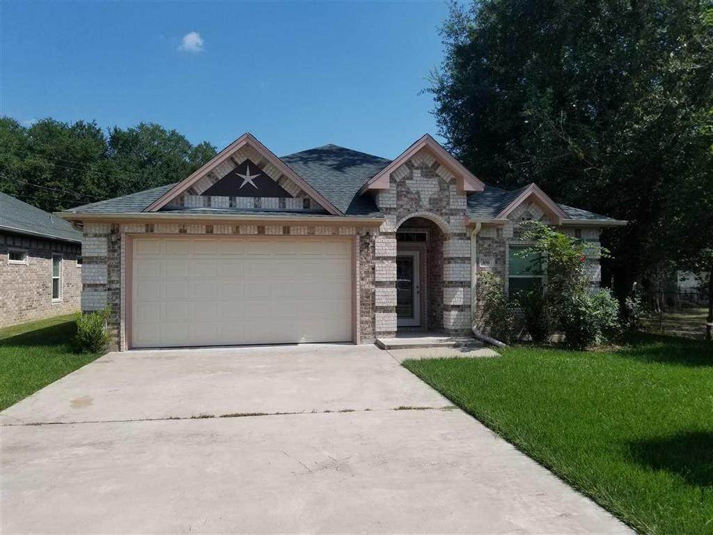 106 Cypress St. - Photo 1