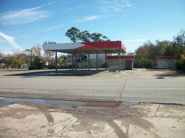 1717 Nederland Ave - Photo 1