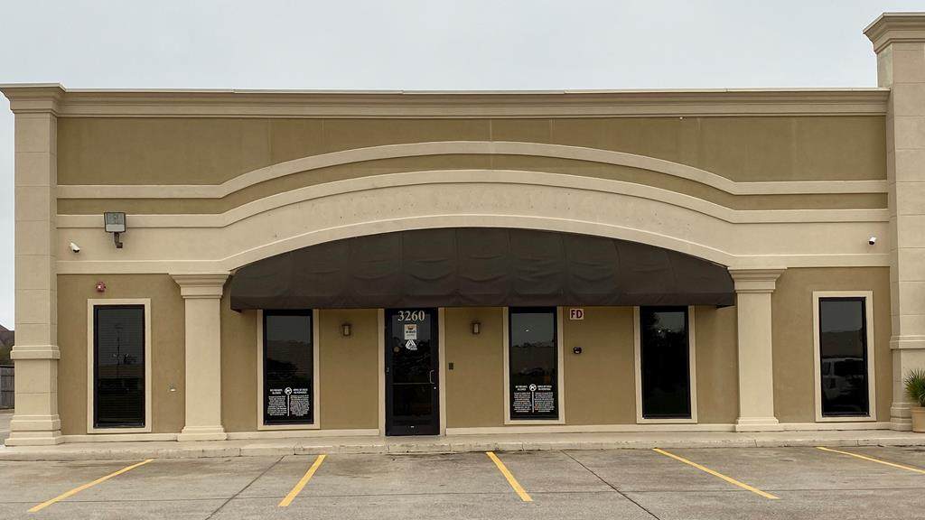 3260 Central Mall Dr - Photo 1