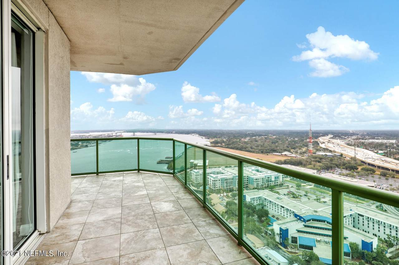 1431 Riverplace Blvd - Photo 1