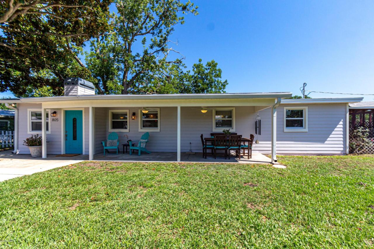 805 Amberjack Ln - Photo 1