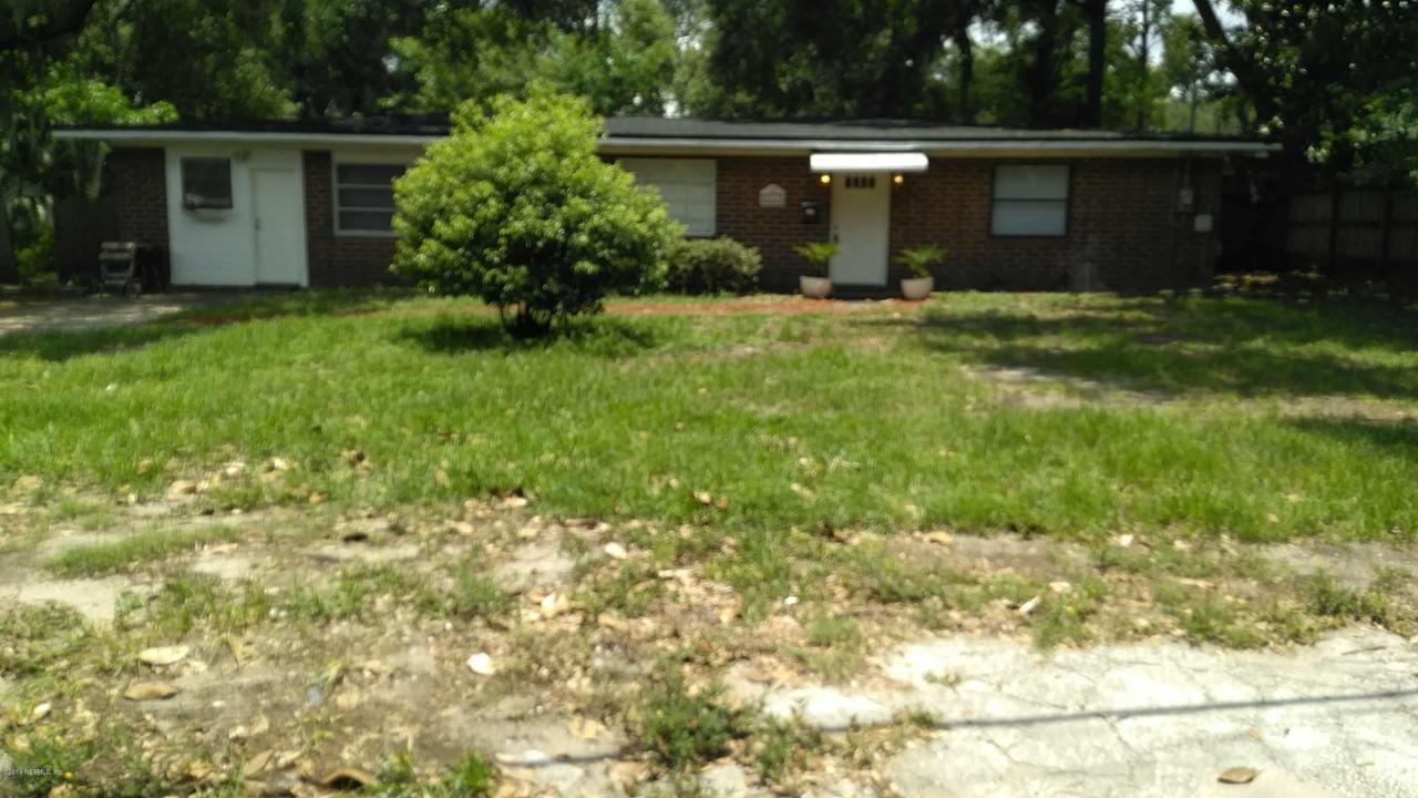 2233 Lake Lucina Dr - Photo 1