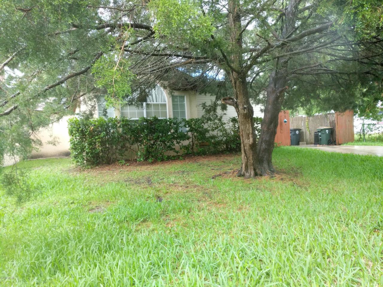 429 Camelia St - Photo 1