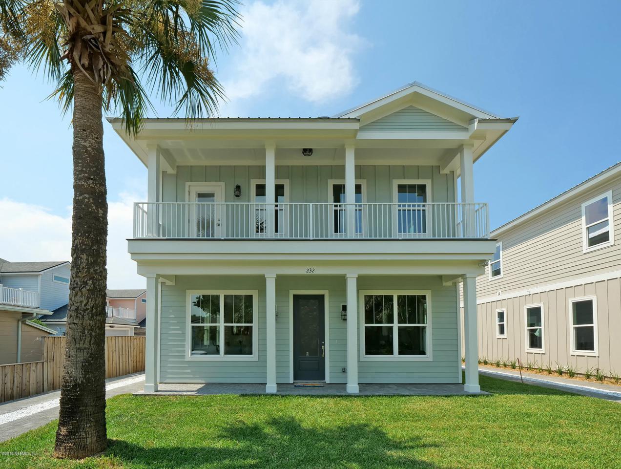 232 Davis St - Photo 1