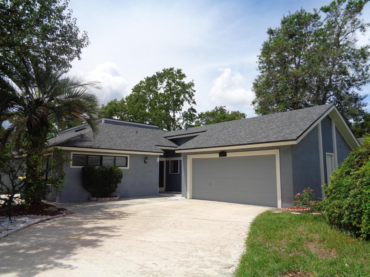 8940 Belle Rive Blvd - Photo 1