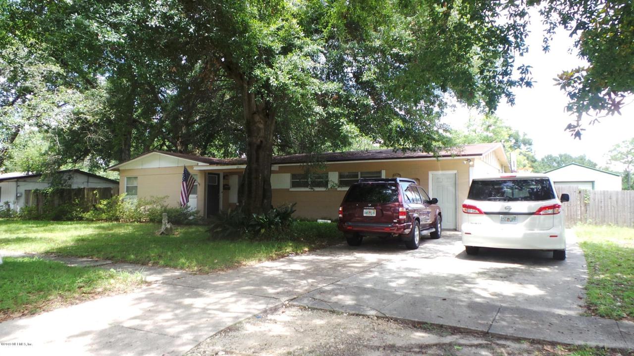 2511 Burlingame Dr - Photo 1