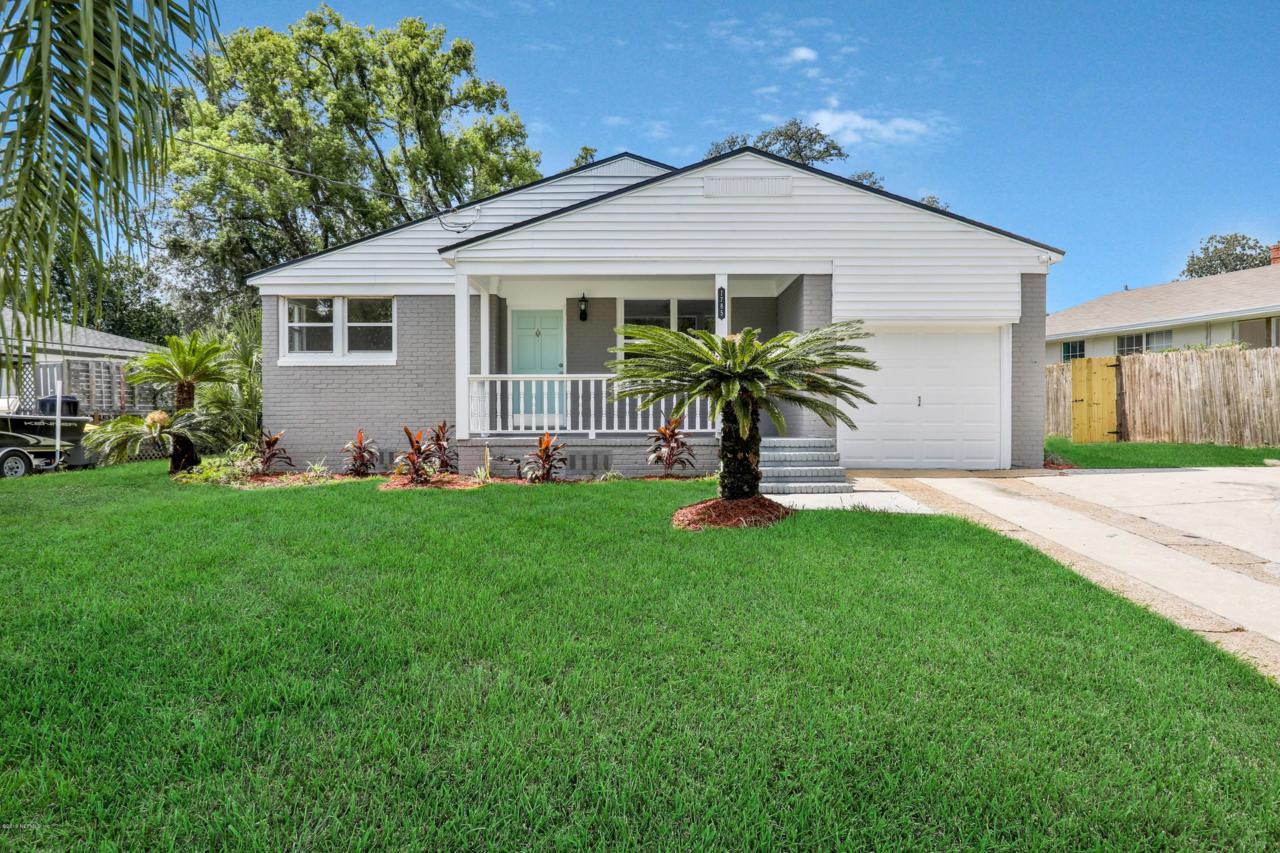 1785 Emory Cir - Photo 1