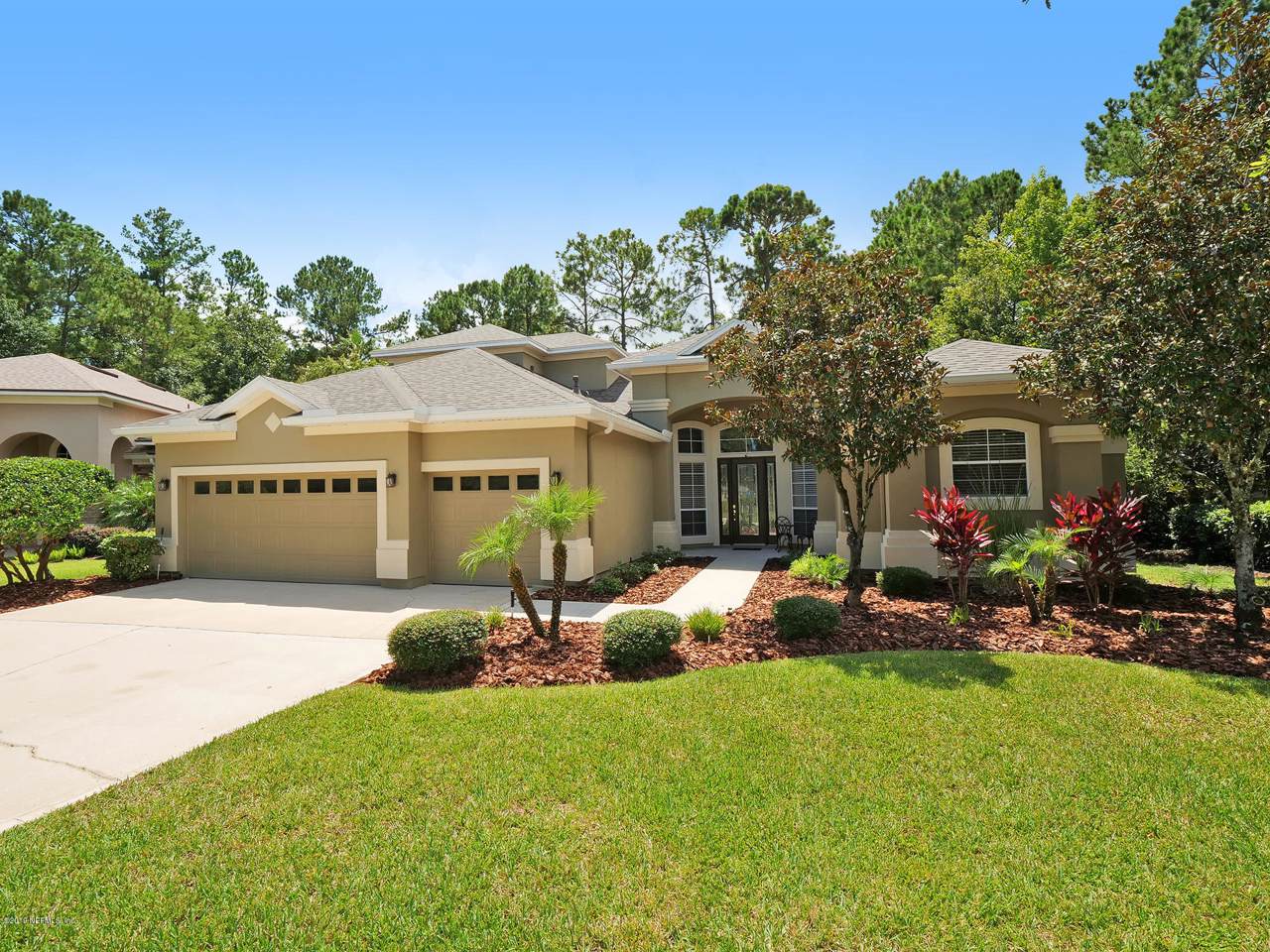 1858 Cobblestone Ln - Photo 1
