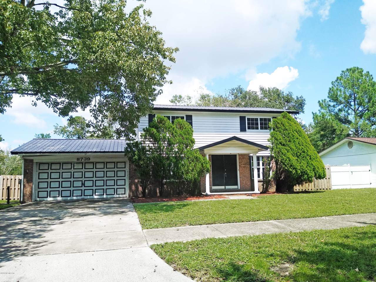 8739 Hammondwood Rd - Photo 1