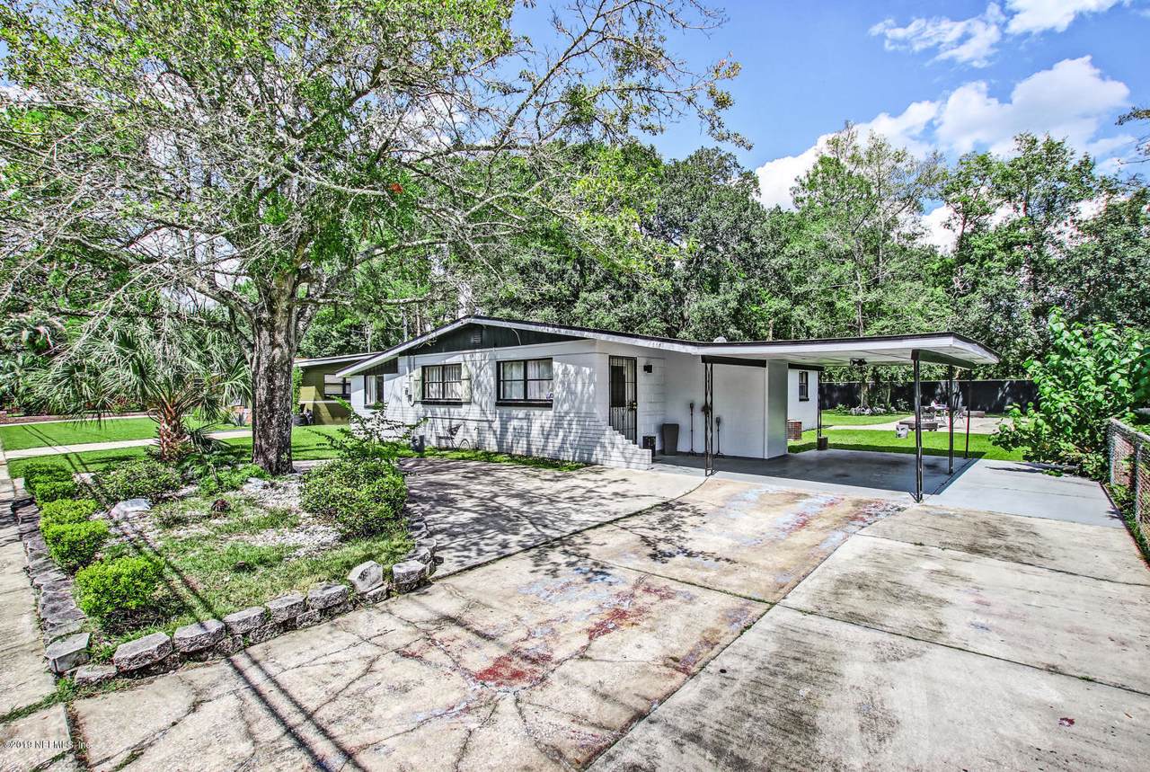 6663 Kinlock Dr - Photo 1