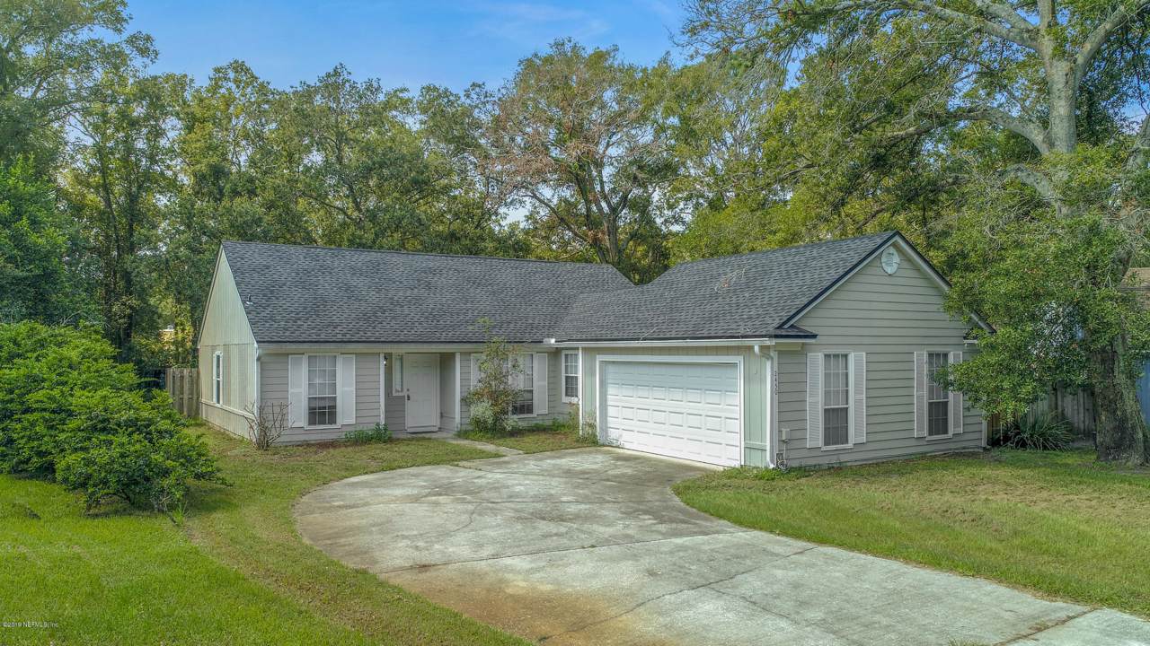 2450 Hampton Falls Dr - Photo 1