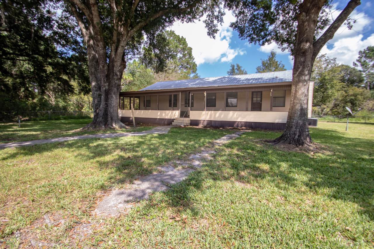 23611 25TH Ave - Photo 1