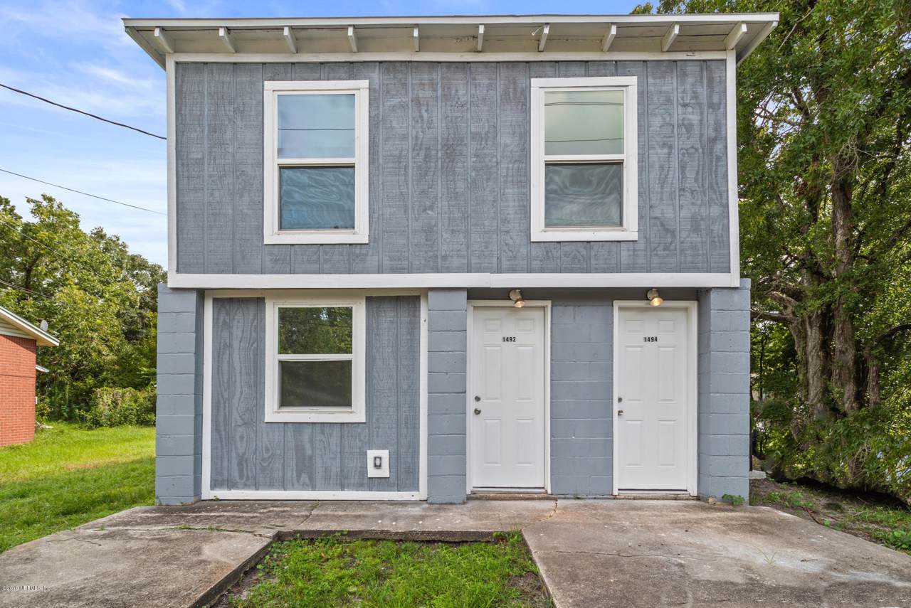 1494 26TH St - Photo 1