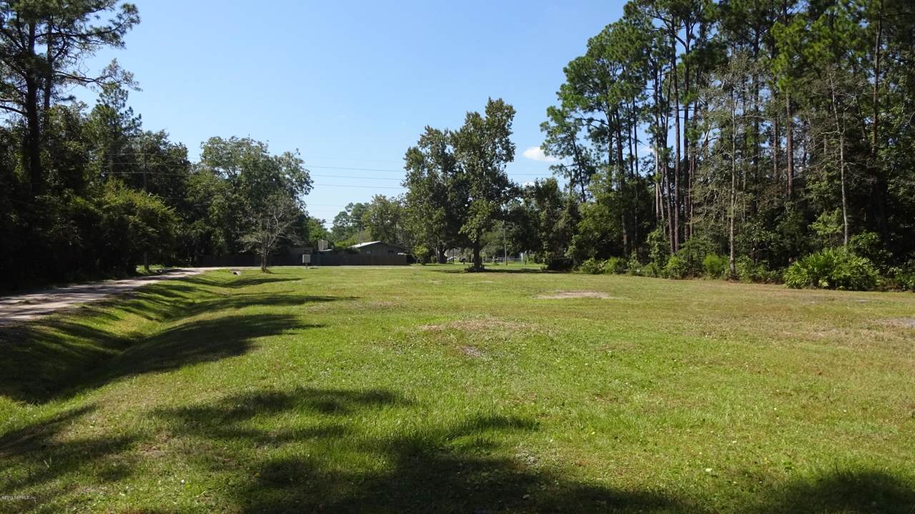 12433 Gillespie Ave - Photo 1