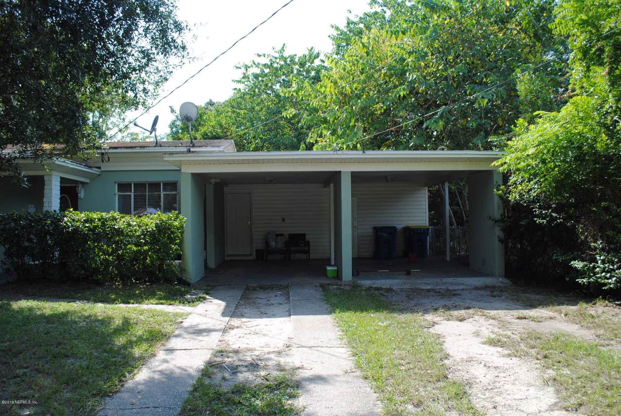 7113 Wendy Cir - Photo 1