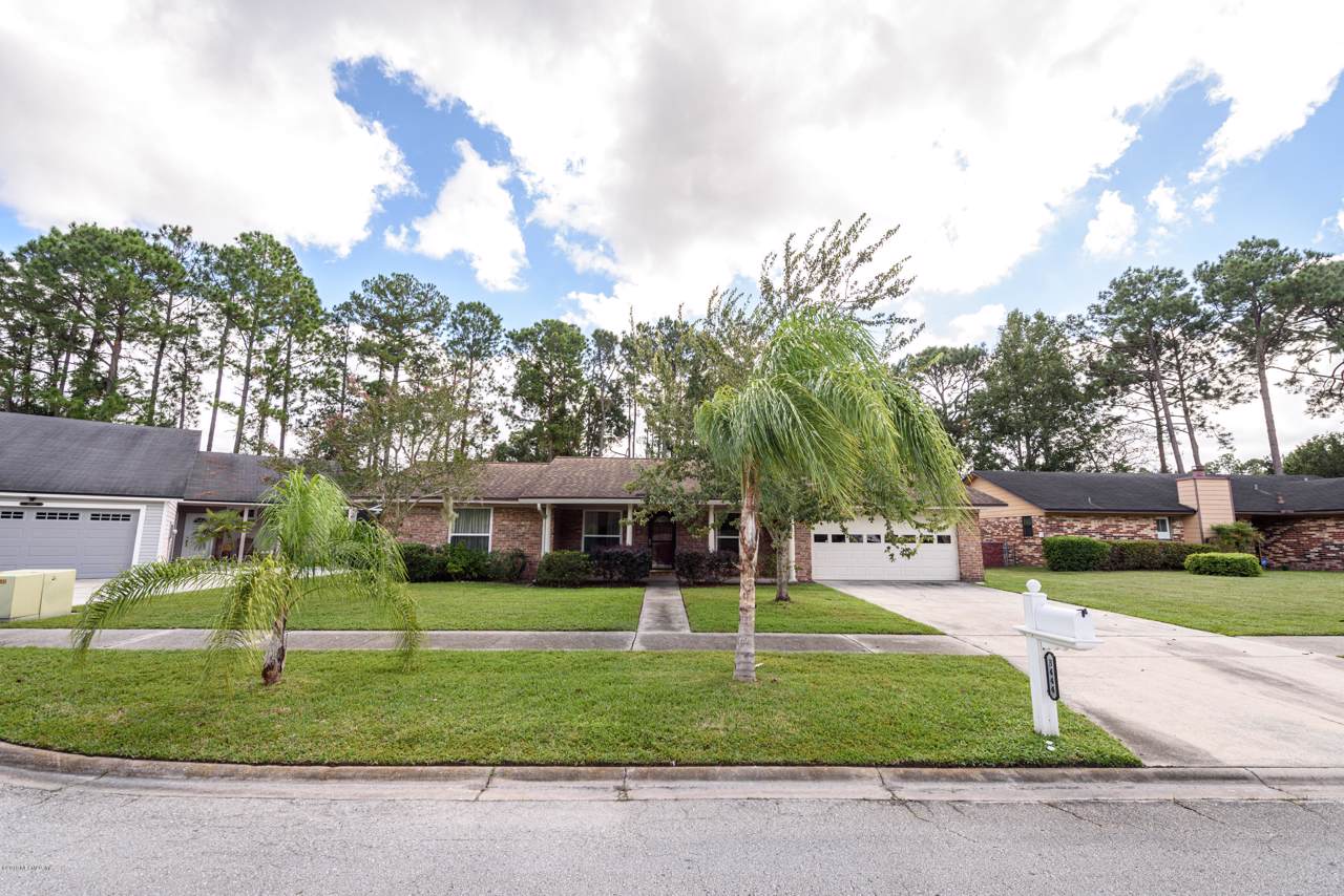 3444 Chrysler Dr - Photo 1