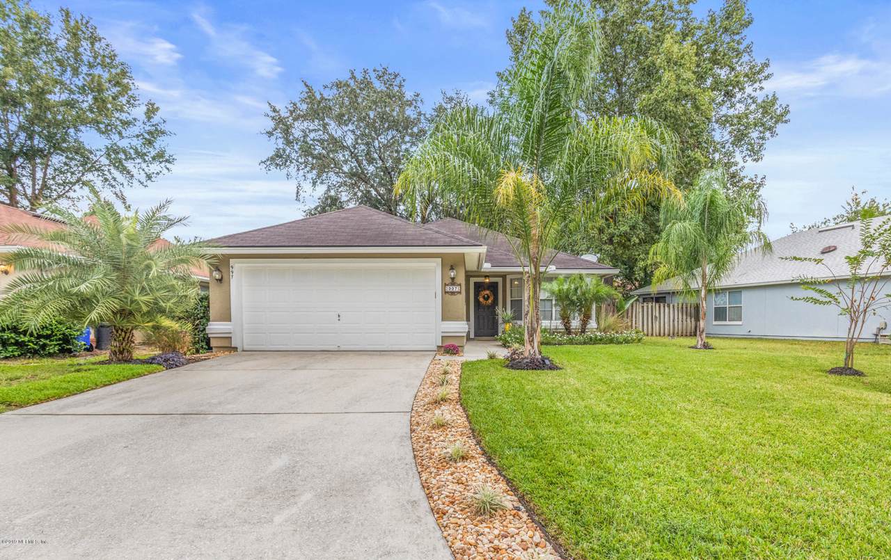997 Buttercup Dr - Photo 1