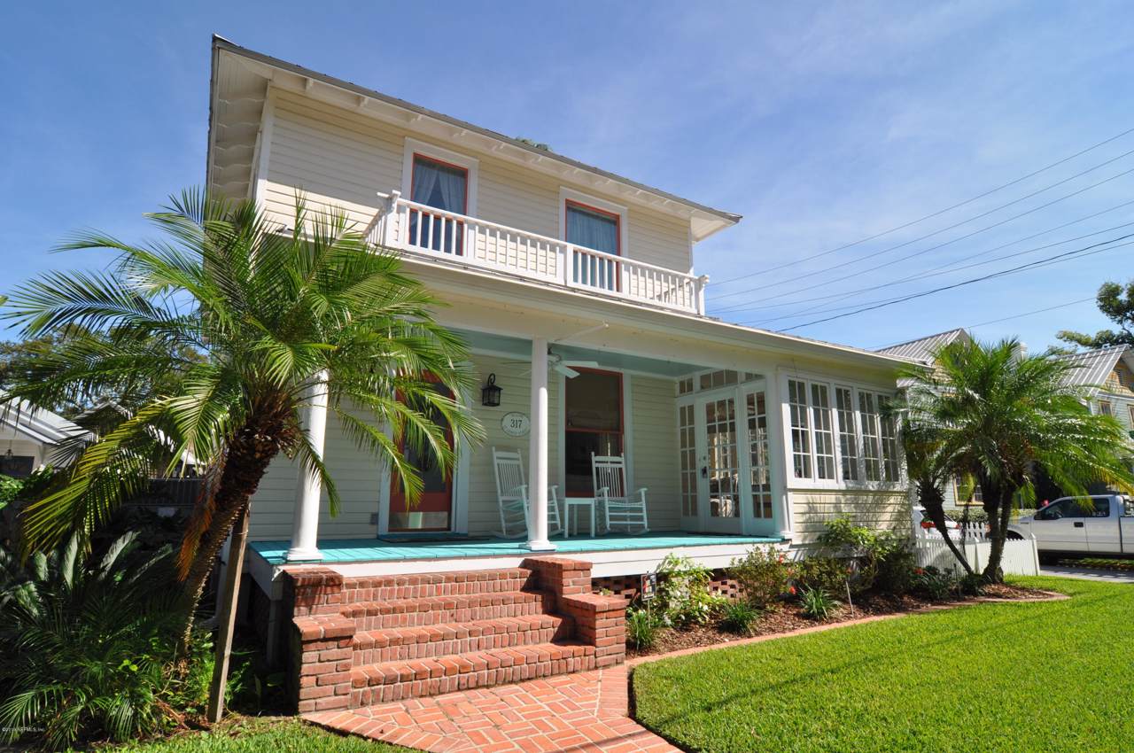 317 St George St - Photo 1