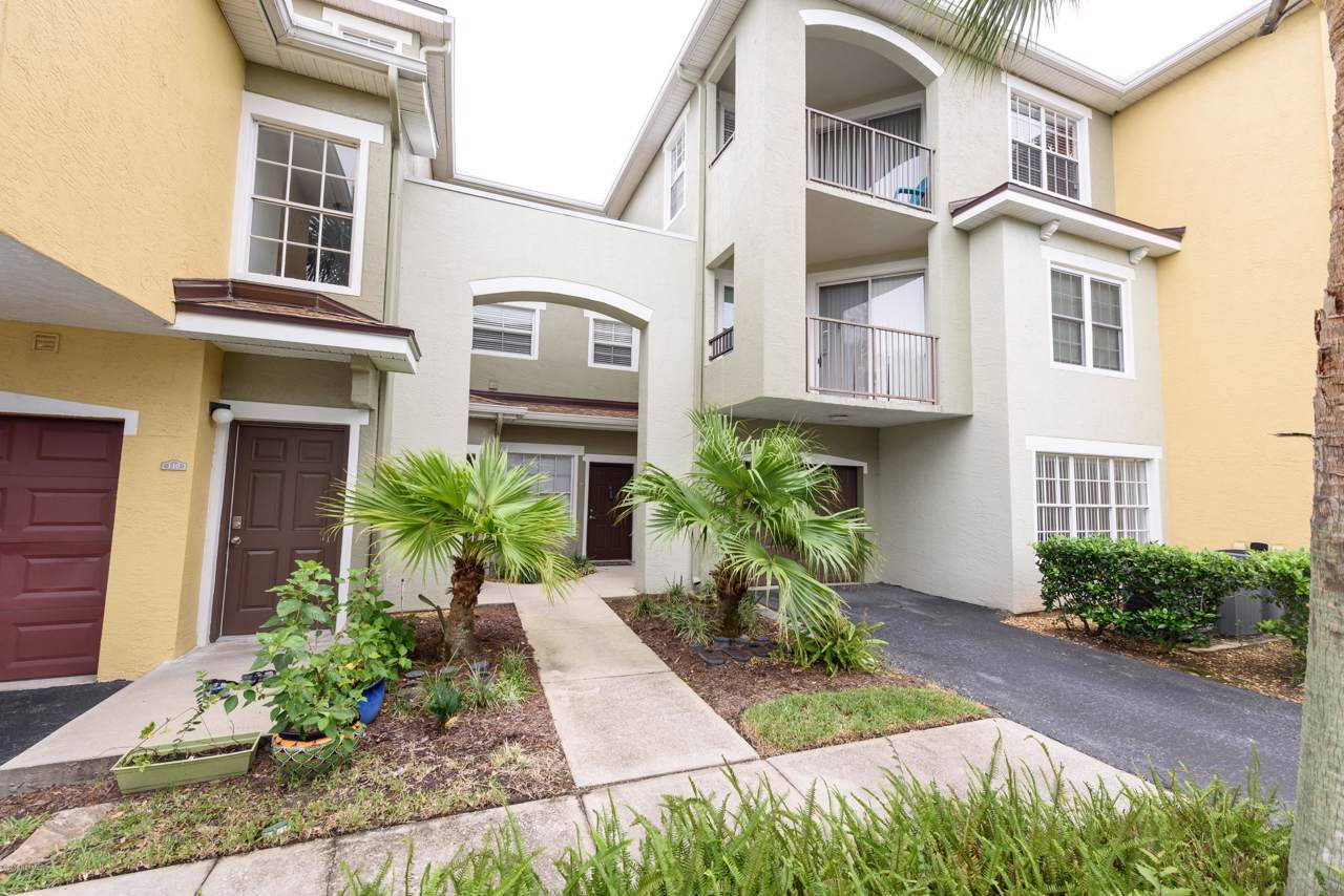 4000 Grande Vista Blvd - Photo 1