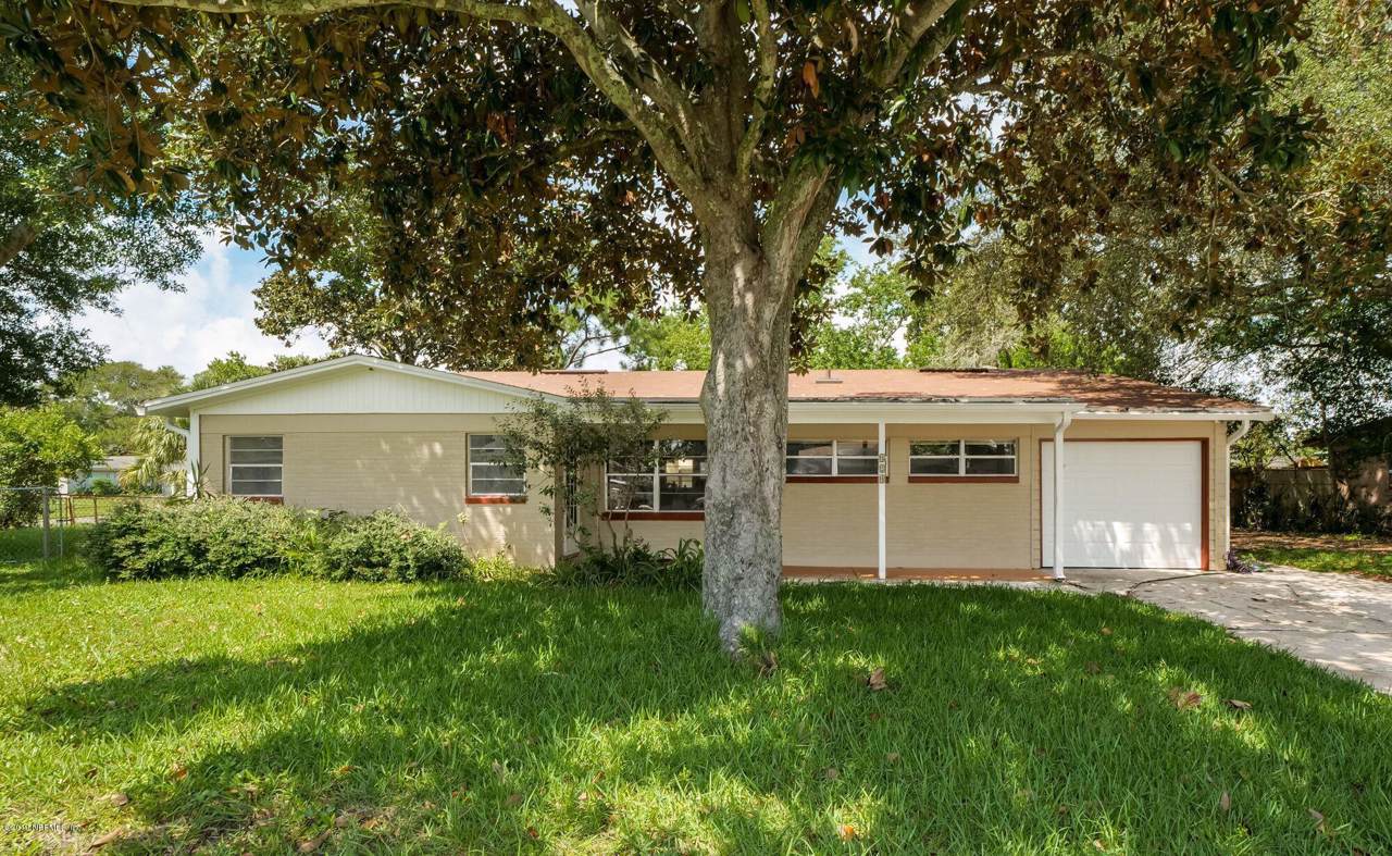 424 Oceanwood Dr - Photo 1
