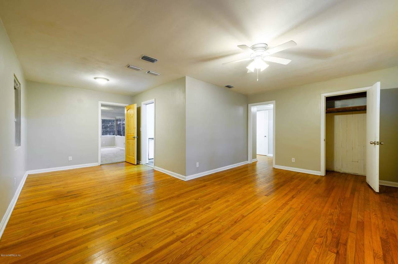 6619 Romilly Dr - Photo 1