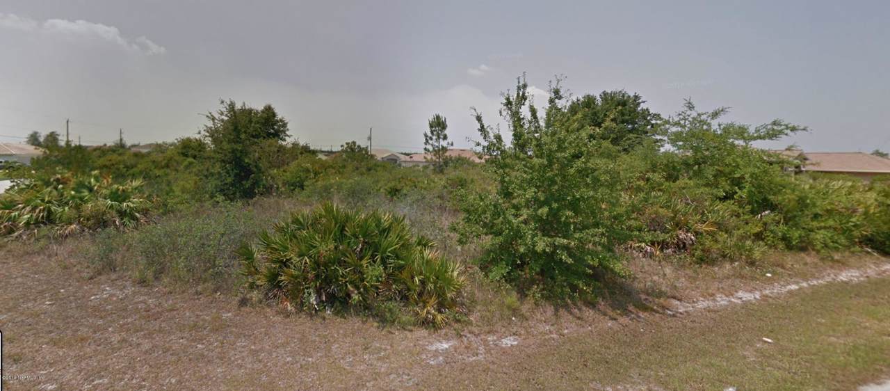 56 Louisiana Dr - Photo 1
