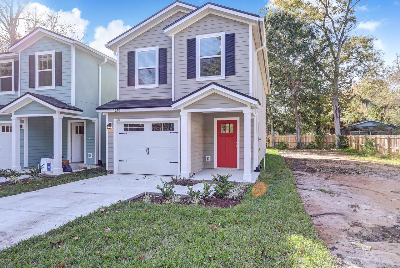 1276 Pangola Dr - Photo 1