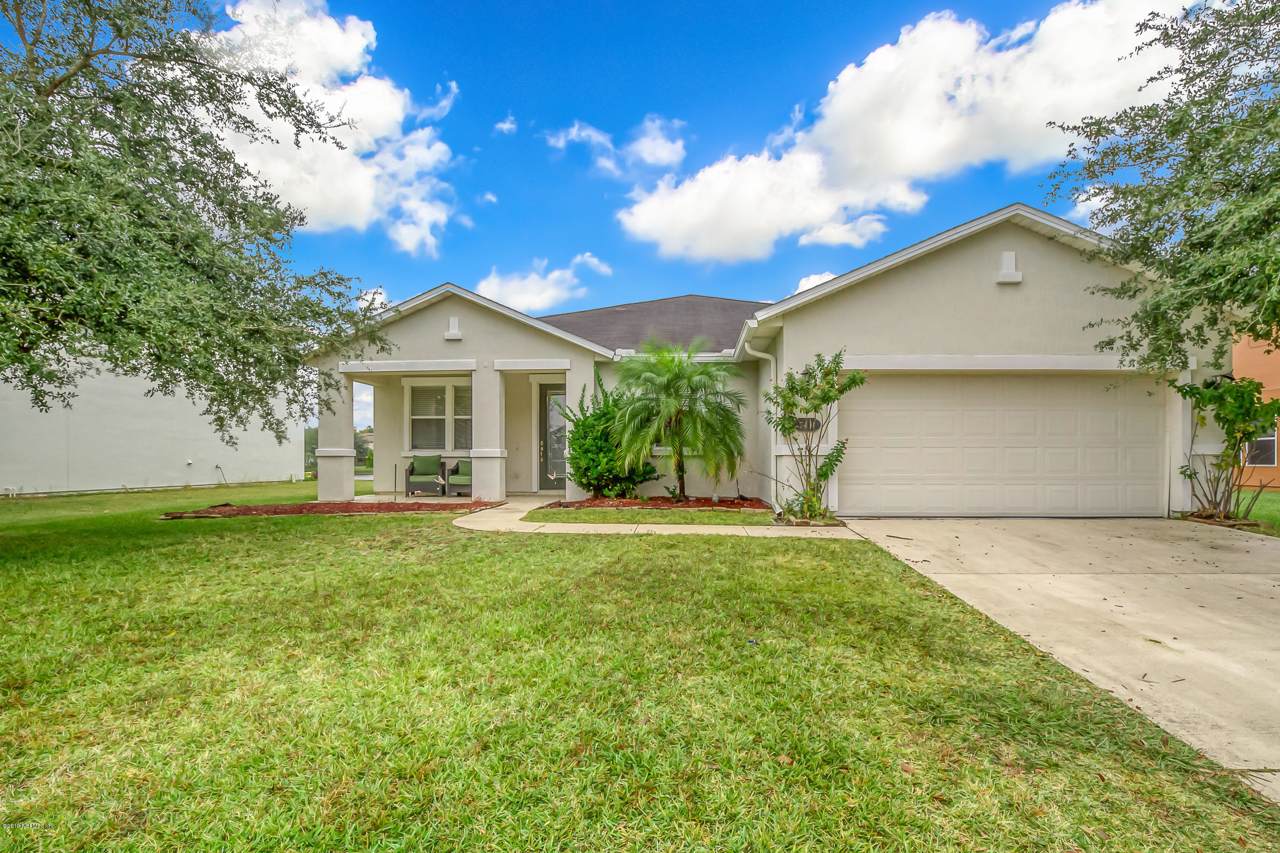 7431 Hawks Cliff Dr - Photo 1