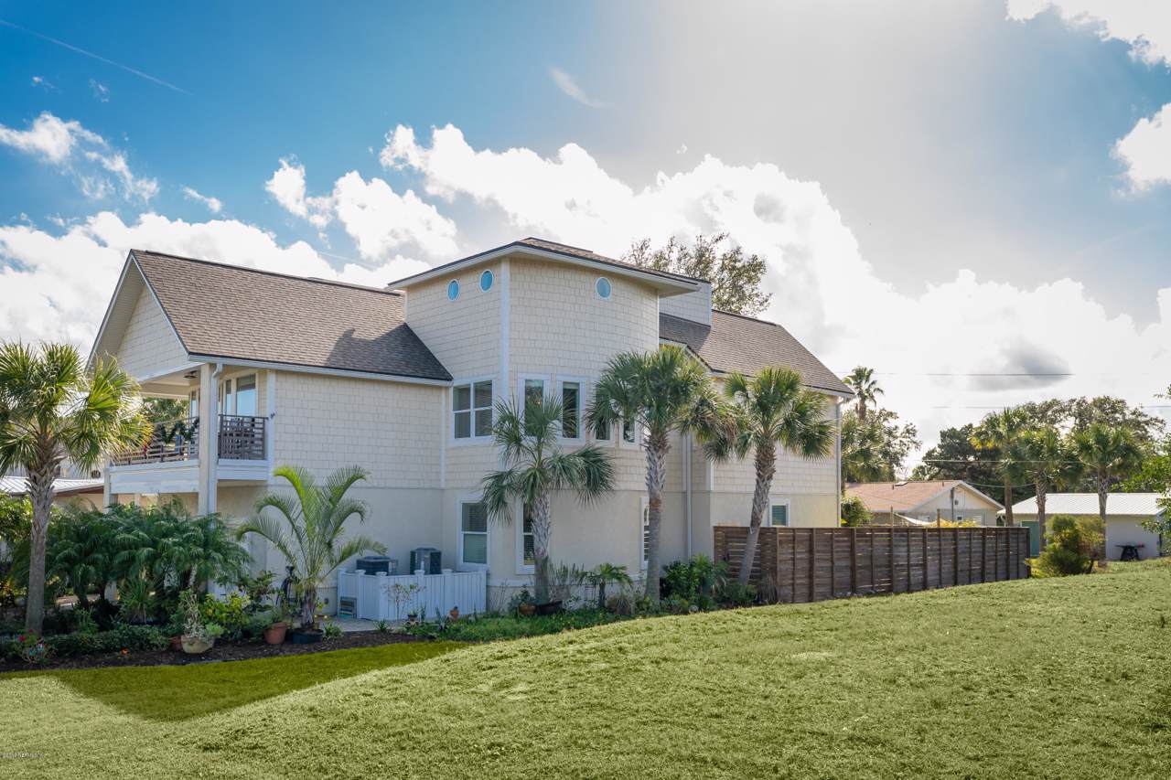 170 Inlet Dr - Photo 1