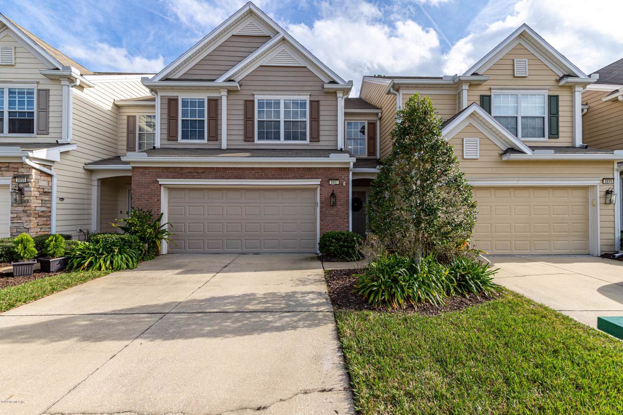 3857 Lionheart Dr - Photo 1