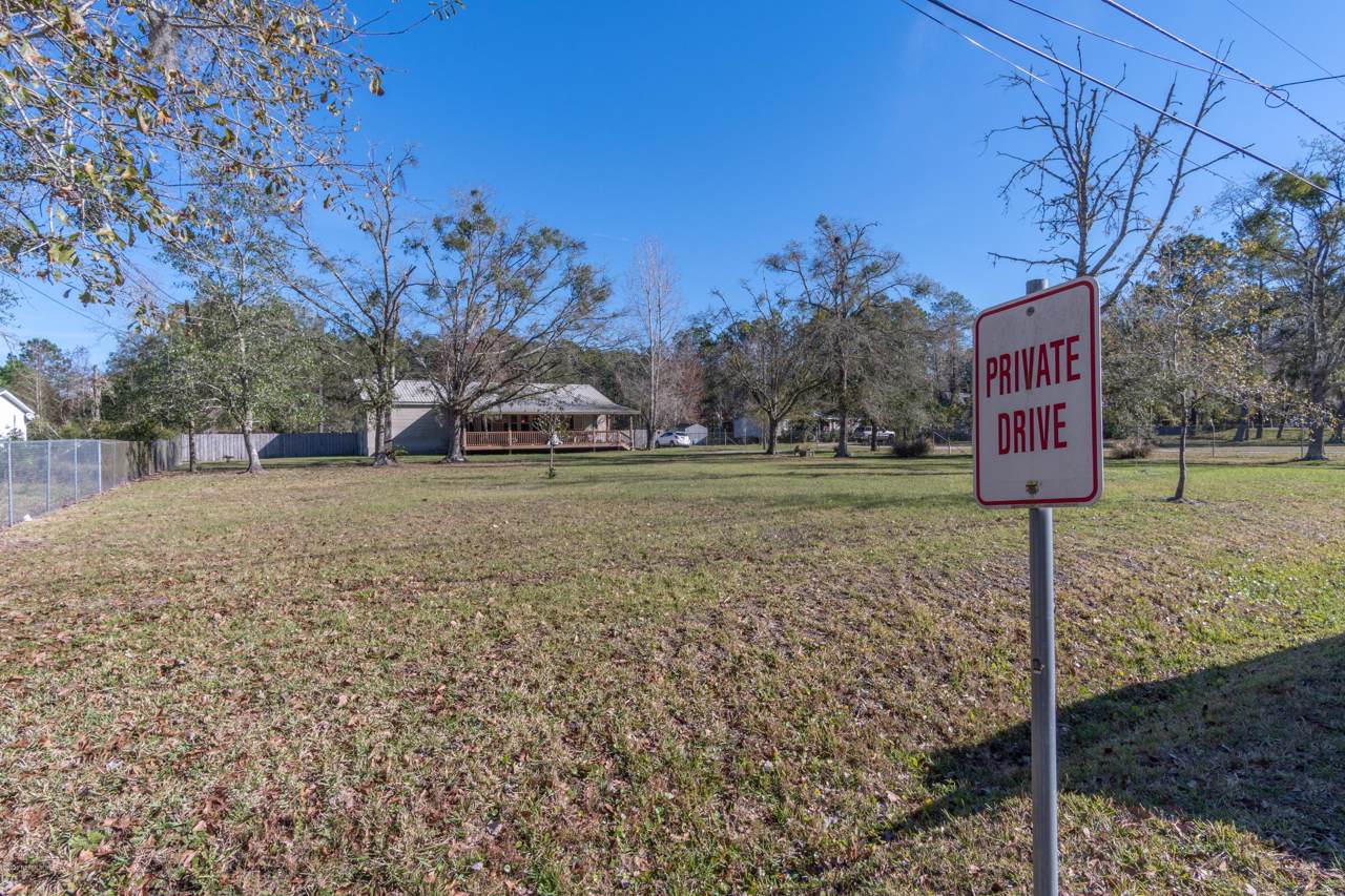 14163 Denton Rd - Photo 1
