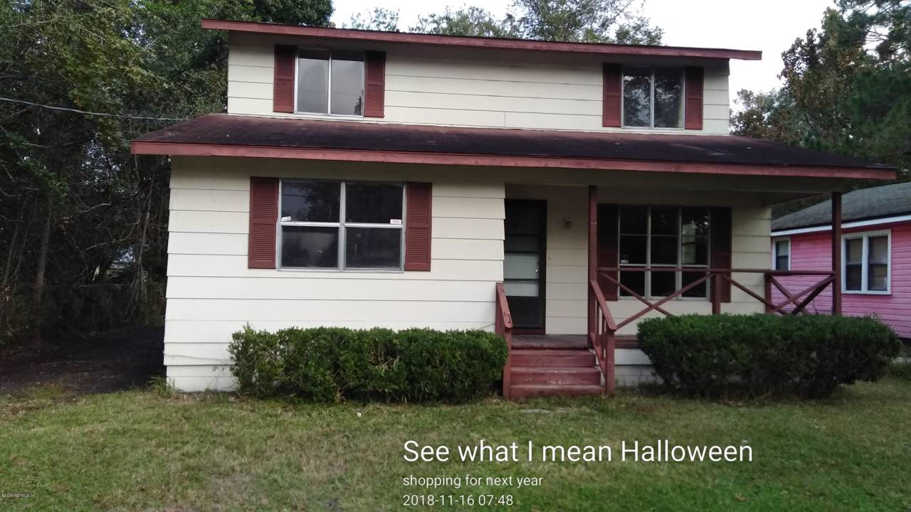 2381 1ST St - Photo 1