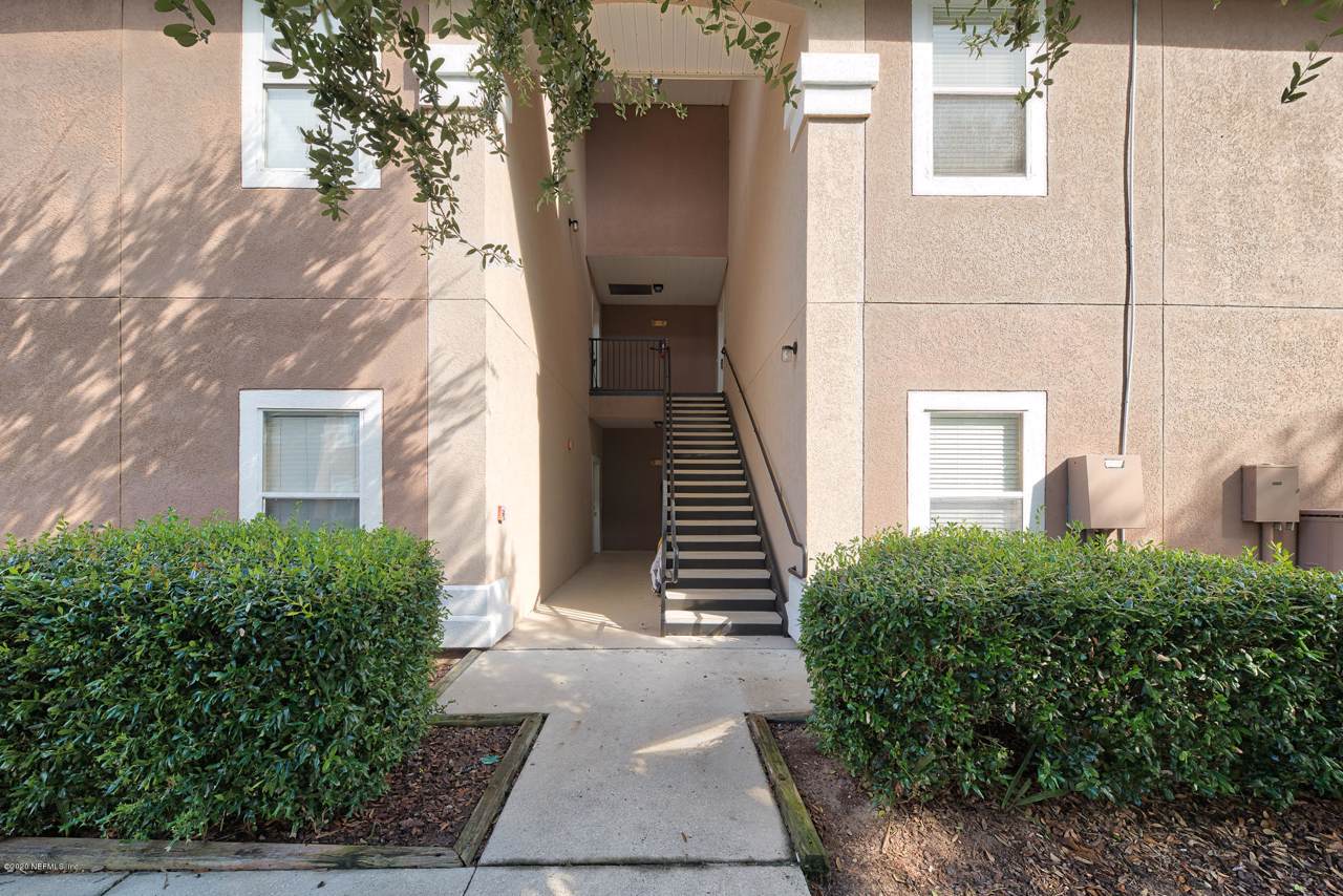 9555 Armelle Way - Photo 1