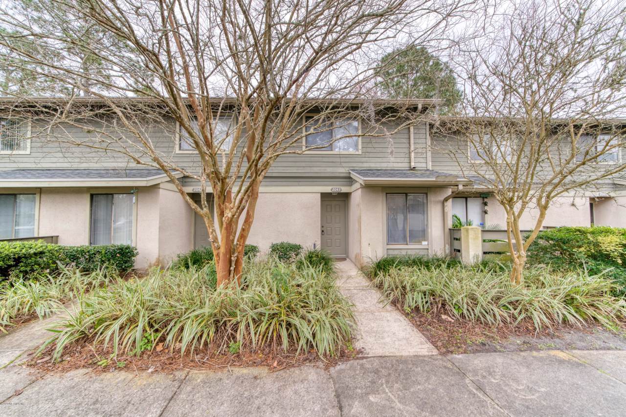 7623 Baymeadows Cir - Photo 1