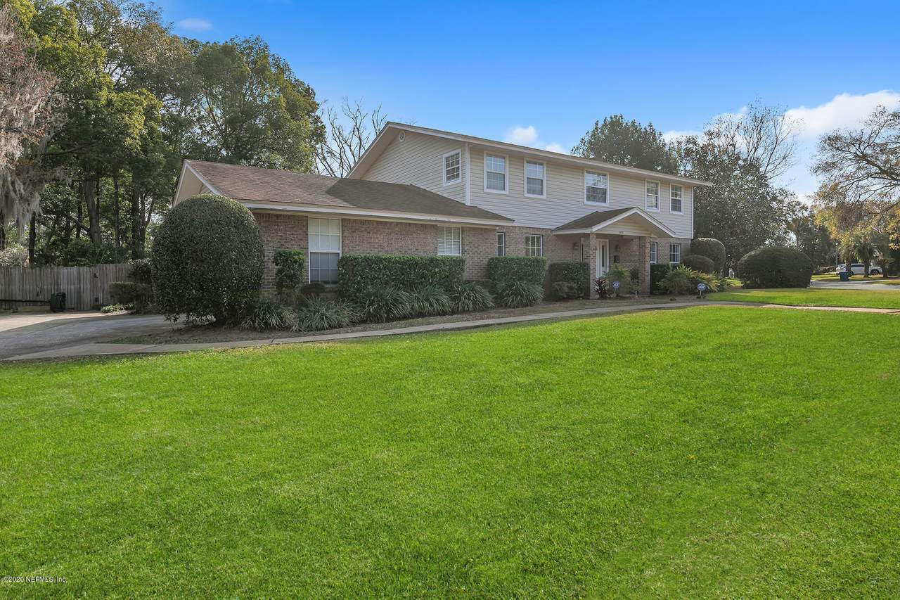 3455 Sara Dr - Photo 1