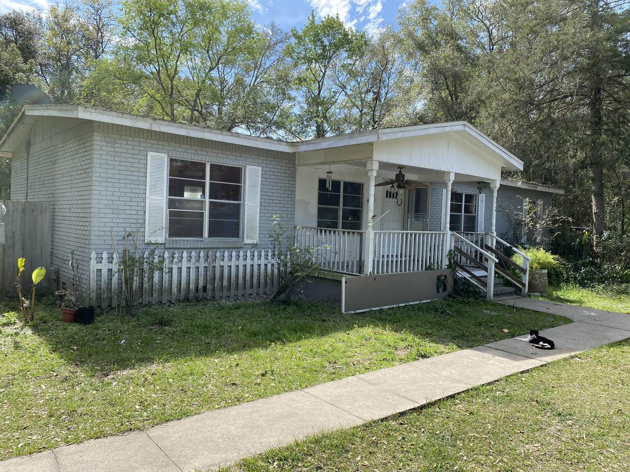 4848 Mara Dr - Photo 1
