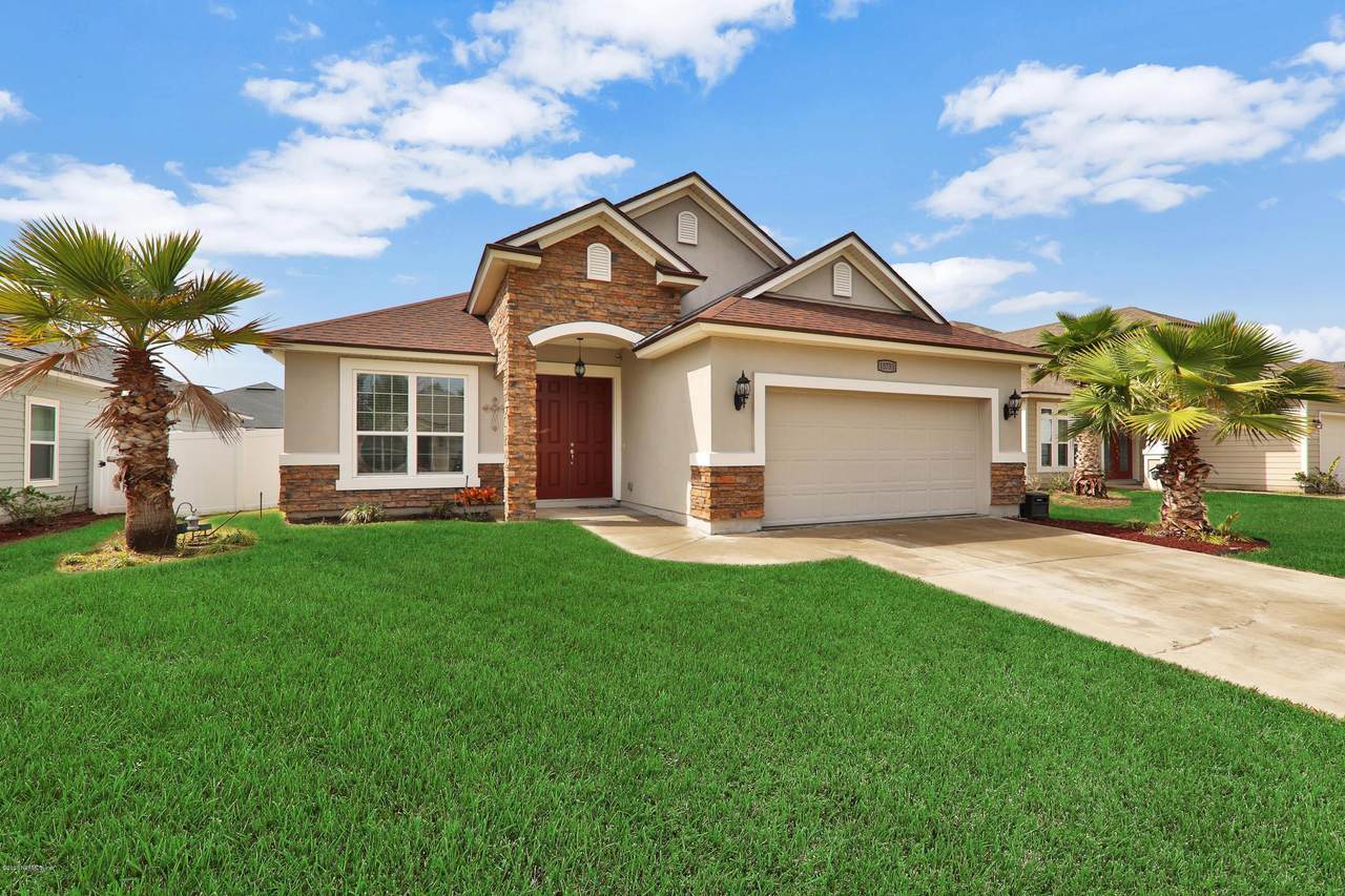 15753 Spotted Saddle Cir - Photo 1