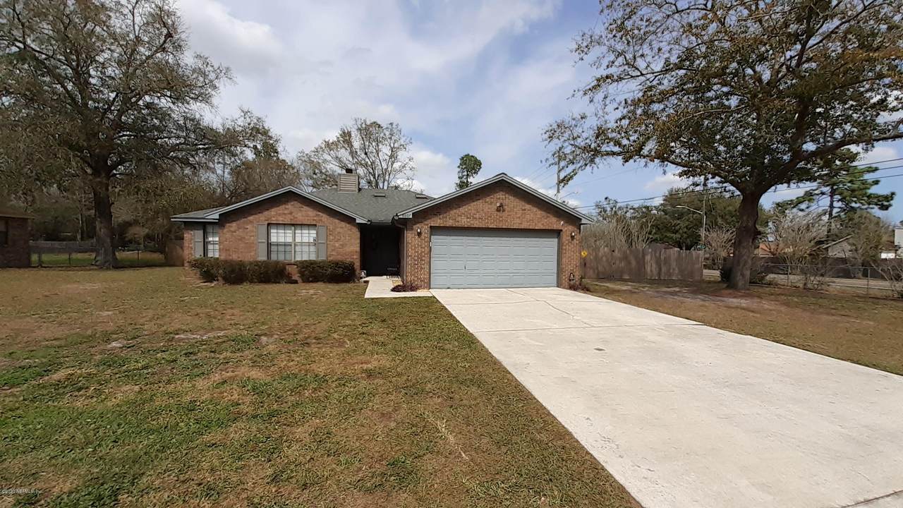 8807 Scarlet Oak Ct - Photo 1