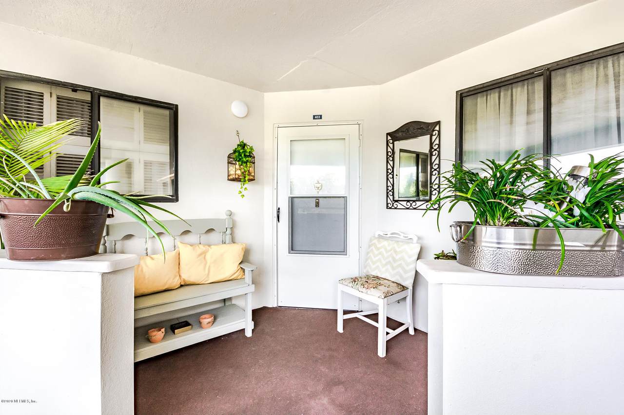 1071 Edgewood Ave - Photo 1