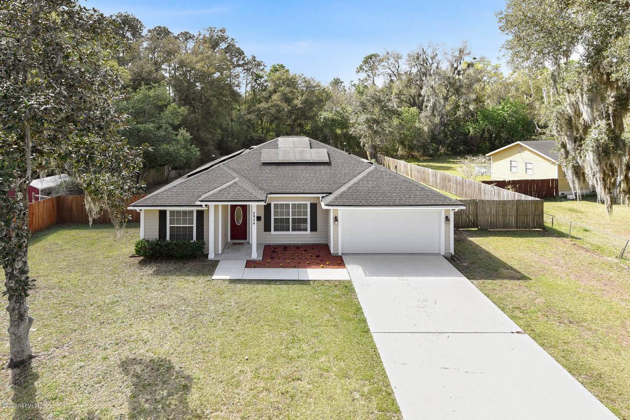 2924 Peach Dr - Photo 1