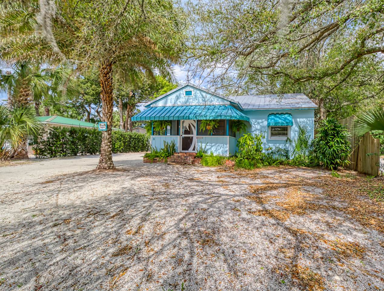 8 Coquina Ave - Photo 1